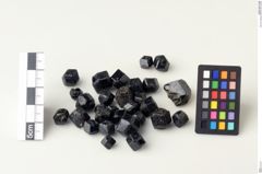 Foto von Granat (NHMW-MIN-Ah266)